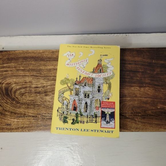 3/$20 The Mysterious Benedict Society Book 1 Trenton Lee Stewart Teen Fiction - Picture 2 of 6